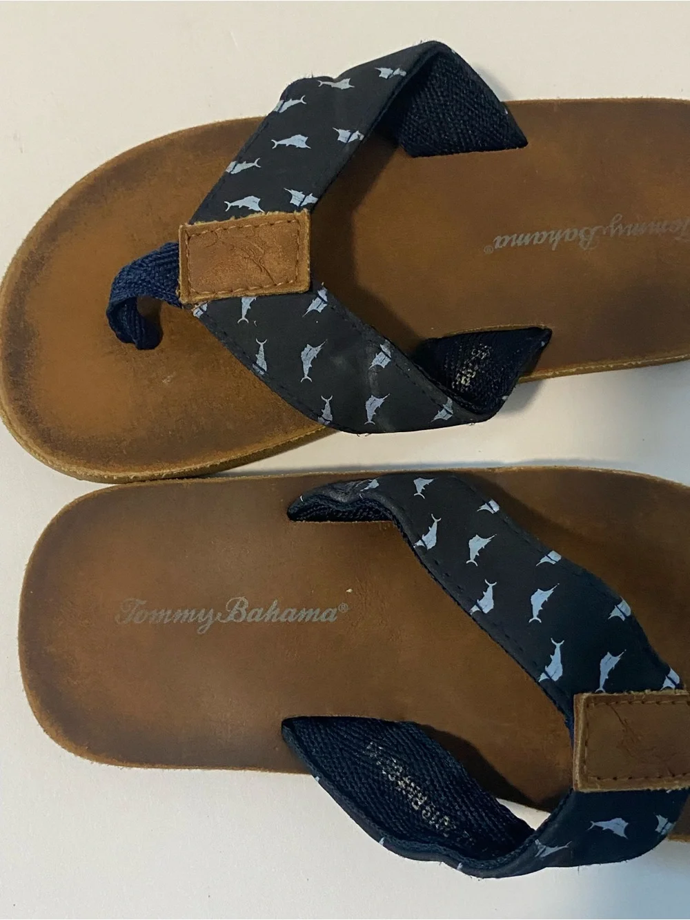 Tommy Bahamas Kids Navy Shark-Print Strap Tan Footbed Flip Flops